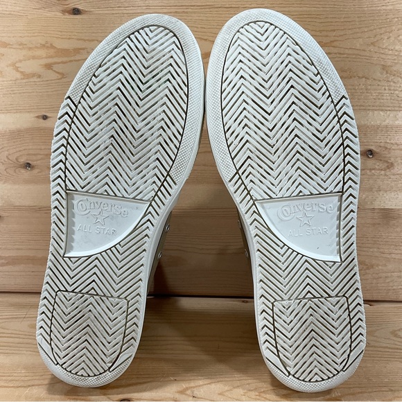 Converse Chuck Taylor All Star Construct Shoes
# A03876C
Men’s Size 9 
Tan White